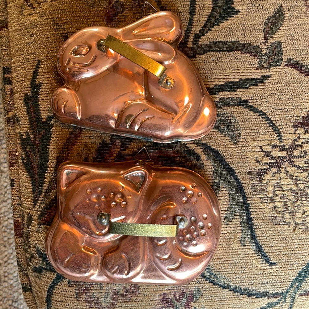 Pair of HIMARK oversize copper cookie cutters, rabbit and cat or kitten